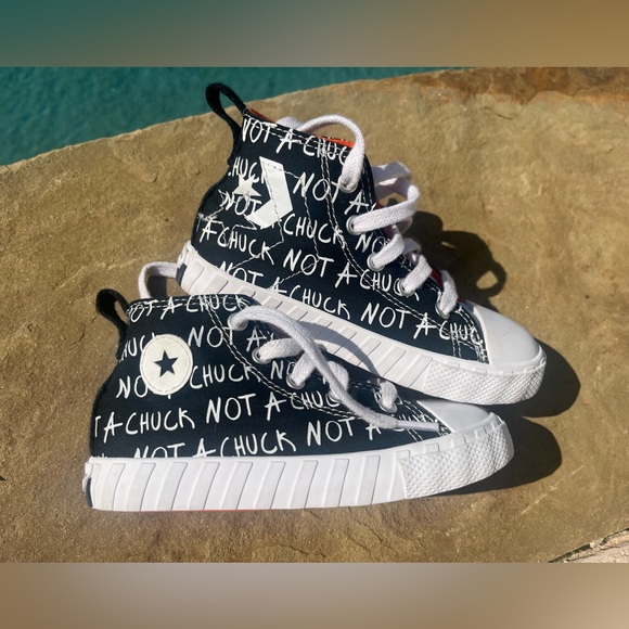 Converse Untitled Hi Top Sneaker Toddler Size 9 Black White "Not A Chuck" - Picture 4 of 12